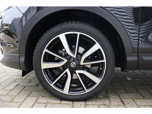 Nissan QASHQAI 1.2 Tekna 2016 Benzine 23