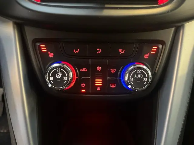 Opel Zafira Tourer 1.4 Business+ 2014 Benzine 17