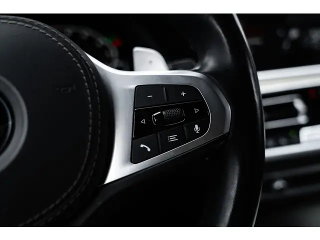 BMW X5 xDrive45e High Executive 2021 Hybride Benzine 31