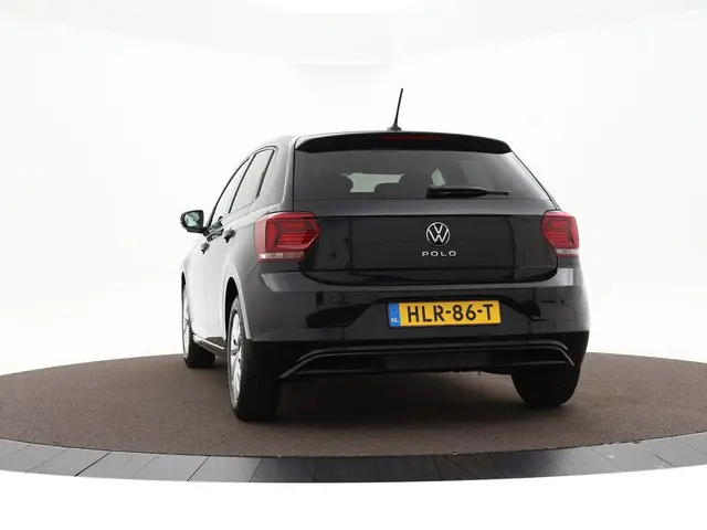 Volkswagen Polo 1.0 Tsi 95pk DSG Highline 2021 Benzine 21