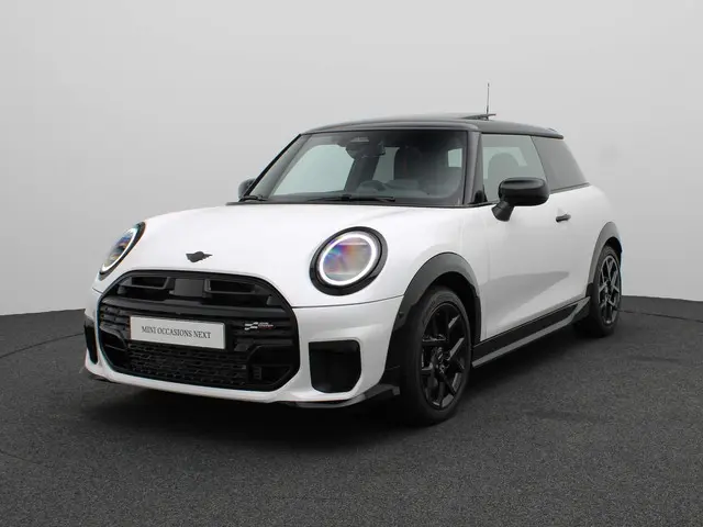 MINI 3-Deurs Cooper C 2024 Benzine 24