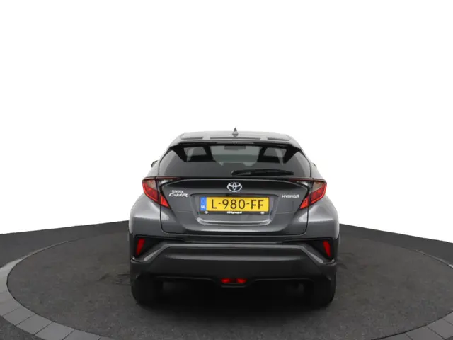 Toyota C-HR 1.8 Hybrid Style 2021 Hybride Benzine 51