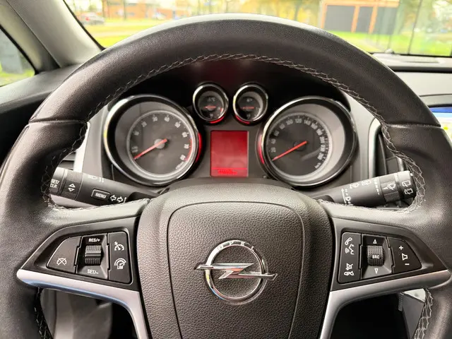 Opel Astra 1.4 Cosmo 2014 Benzine 5