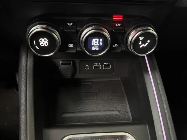 Renault Clio 1.0 TCe 90 GPF techno 2023 Benzine 15