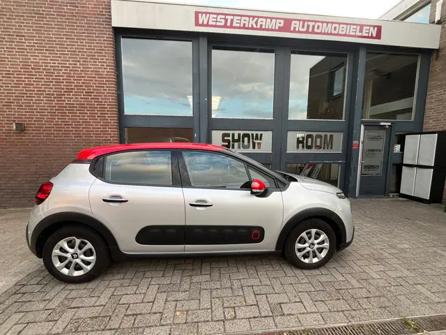 Citroën C3 1.2 PureTech S&S Shine Automaat 2017 Benzine 16