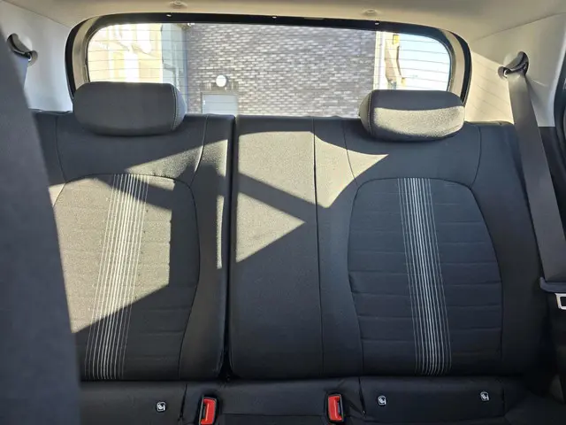 Hyundai i10 1.0 Comfort 2025 Benzine 19