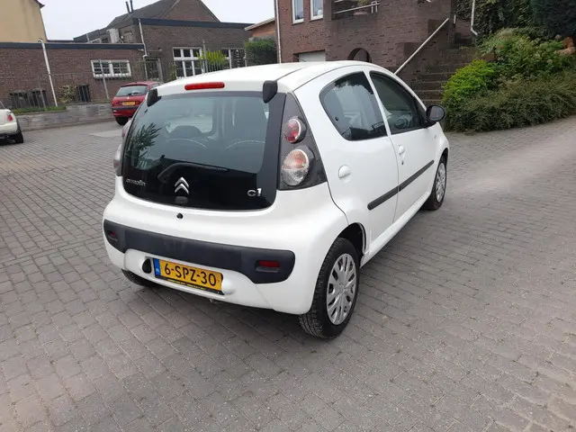 Citroën C1 1.0 Collection 2013 Benzine 7