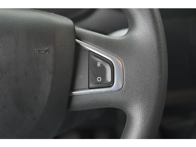 Renault Master T35 2.3 dCi 135 L2H2 Comfort 2022 Diesel 35