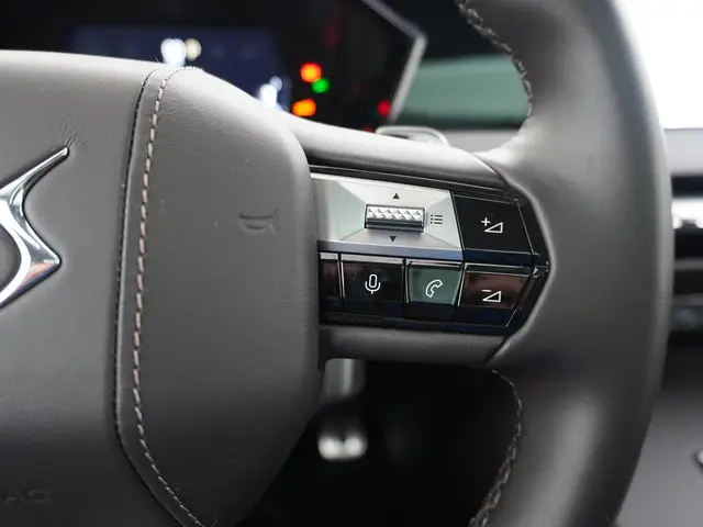 DS DS 4 1.2 PureTech Opéra 2024 Benzine 30