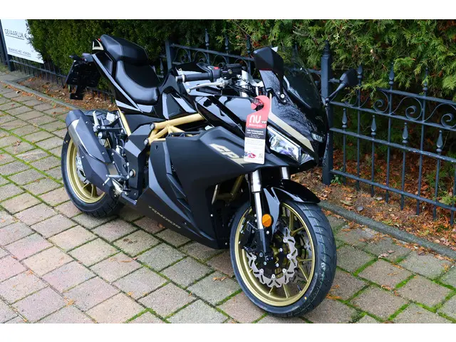 Yamaha YZF R125 TRMOTOR 125 GP-ONE [A1 A2] 2025 Benzine 10