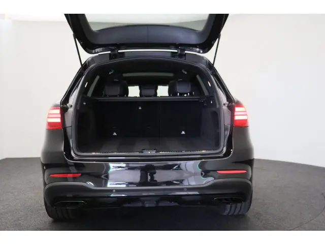 Mercedes-Benz GLC AMG 43 4MATIC 2017 Benzine 33