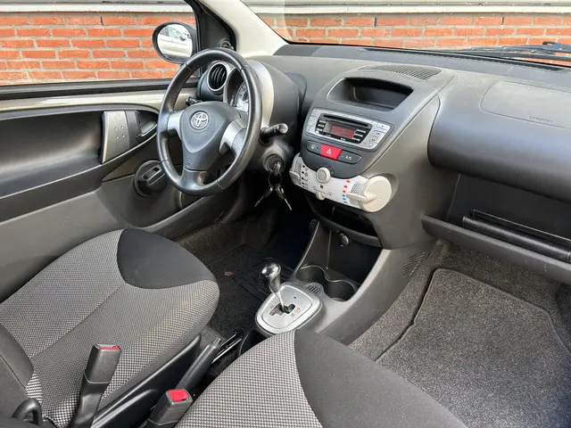 Toyota Aygo 1.0 VVT-i Aspiration 2015 Benzine 3