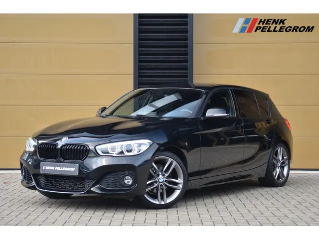 BMW 1 Serie 118i Executive 2017 Benzine