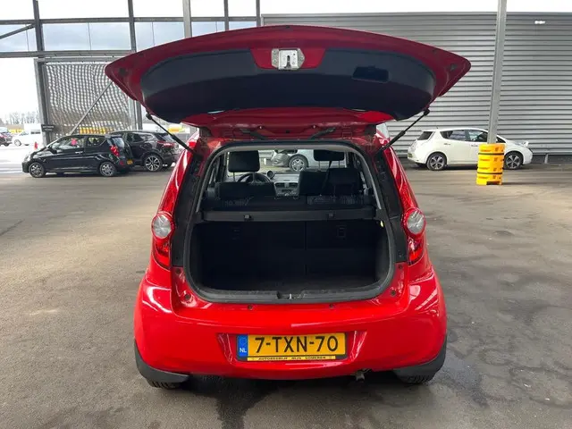 Opel Agila 1.0 Berlin 2014 Benzine 9