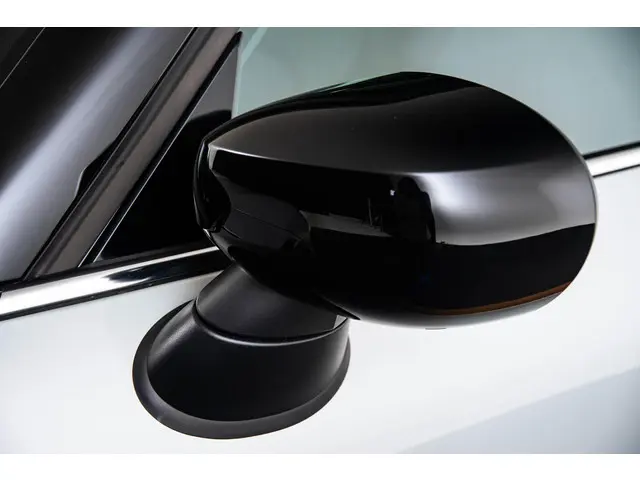 MINI Countryman Cooper SE ALL4 2022 Hybride Benzine 27