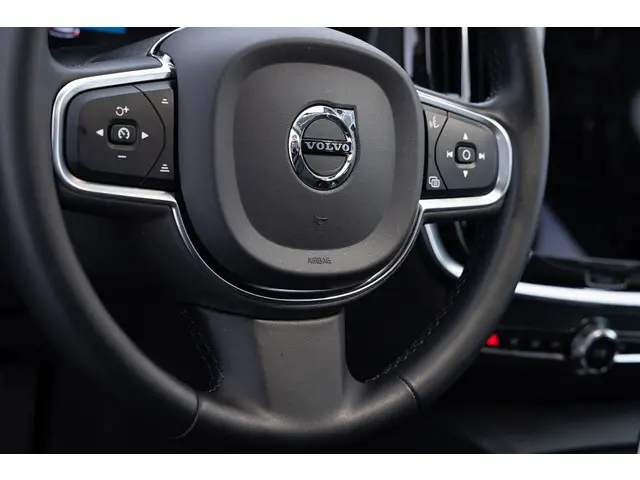 Volvo V60 2.0 B4 Core | Trekhaak | NAVI | Automaat 2022 Benzine 11