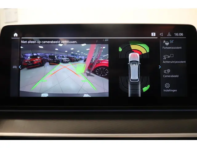 BMW 5 Serie Touring 530e M-Sport 2024 Hybride Benzine 11