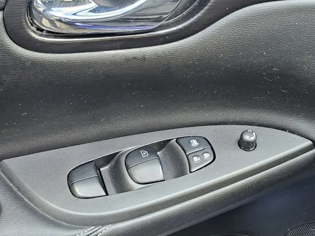 Nissan Pulsar 1.2 DIG-T Tekna Navi/Camera 2018 Benzine 23