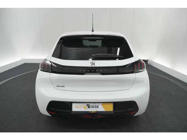 Peugeot 208 PureTech 100 Allure Pack 2023 Benzine 54
