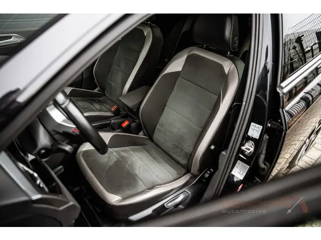 Volkswagen Polo 2.0 TSI GTI / Pano / Garantie! 2019 Benzine 22