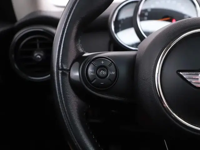 MINI One Mini 1.2 Salt Business | Pano | Navi 2017 Benzine 13