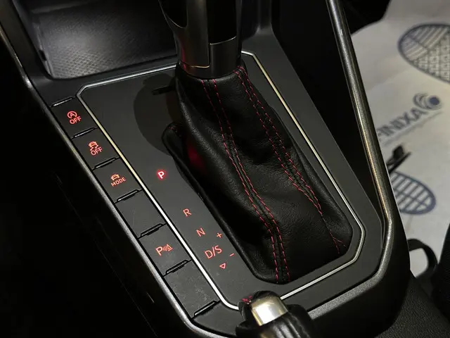 Volkswagen Polo 2.0 TSI GTI|PANO|BOMVOL! 2019 Benzine 20