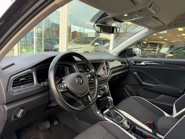 Volkswagen T-Roc 1.5 TSI Sport 2019 Benzine 18