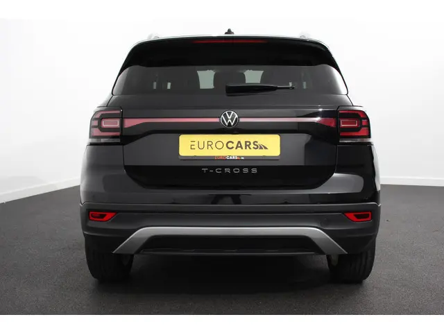 Volkswagen T-Cross 3