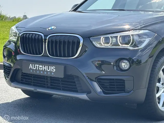 BMW X1 sDrive18i High Executive 2018 Benzine 5