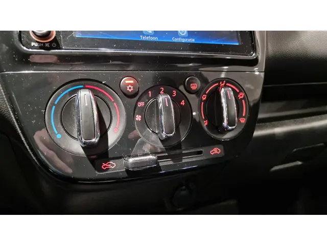 Mitsubishi Space Star 1.2 Connect+ 2024 Benzine 11