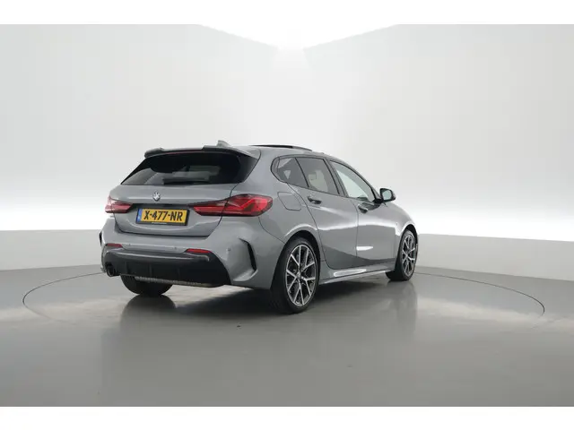 BMW 1 Serie 118i M-Sport Pro - Orig. NL 2024 Benzine 2