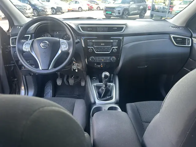 Nissan QASHQAI 1.2 Visia 2015 Benzine 19