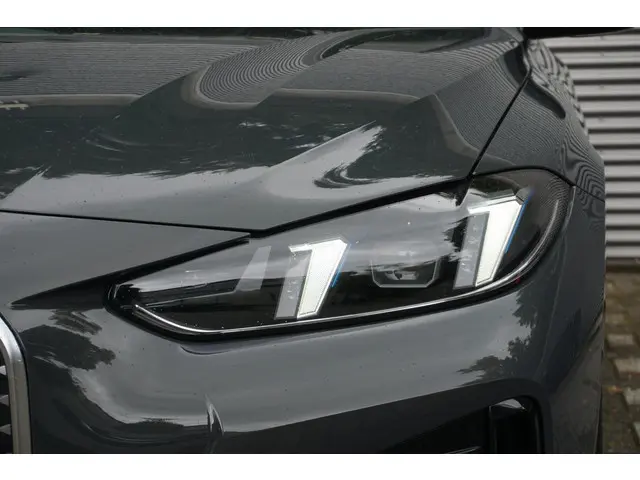 BMW i4 eDrive35 2024 Elektrisch 18