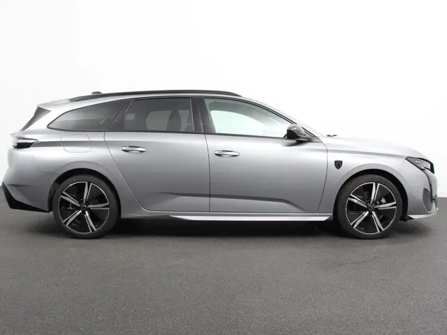 Peugeot 308 1.2 PureTech GT 2024 Benzine 8