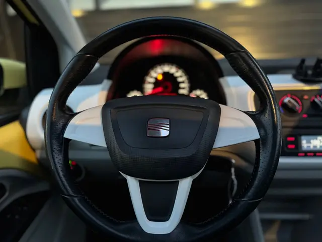 SEAT Mii 1.0 Reference Panorama Airco LM 2012 Benzine 39