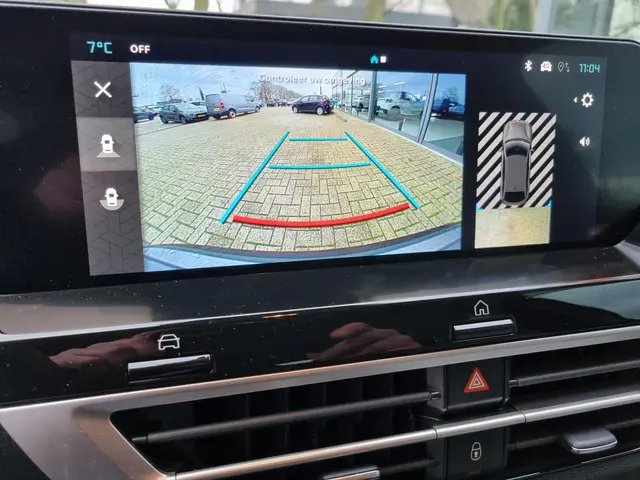 Citroën C4 1.2 Hybrid 145pk Max 2025 Hybride Benzine 14