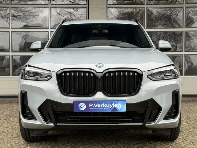 BMW X3 xDrive30e 2022 Hybride Benzine 11