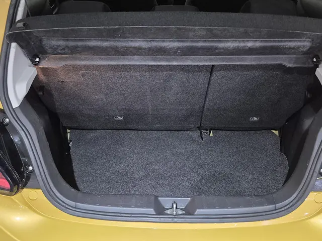 Mitsubishi Space Star 1.2 Nova 2020 Benzine 9
