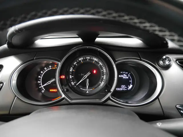 DS DS 3 1.2 PureTech Business 2017 Benzine