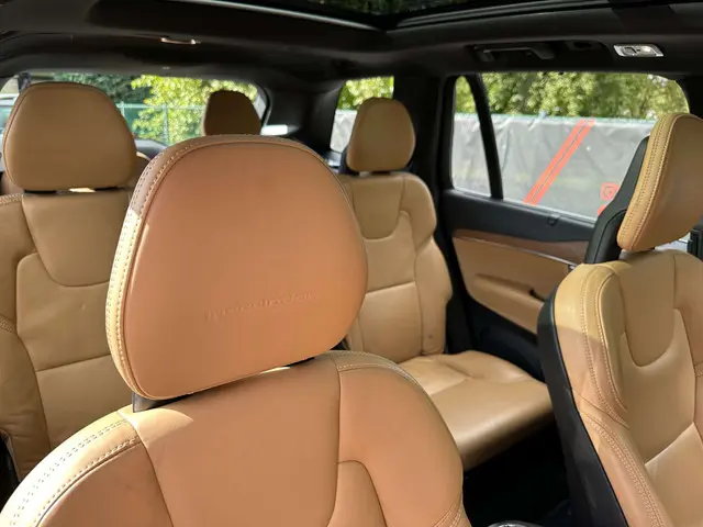 Volvo XC90 7-ZIT | INSCRIPTION | BENZ+ELEK | BOSE 2018 Benzine 20