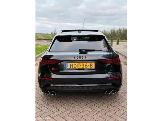 Audi S3 2.0 TFSI S3 quattro Pano Carplay 2023 Benzine 6