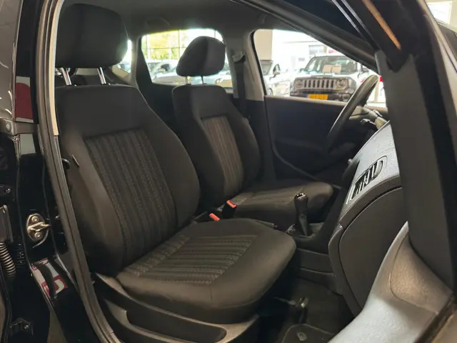 Volkswagen Polo 1.0 2015 Benzine 16