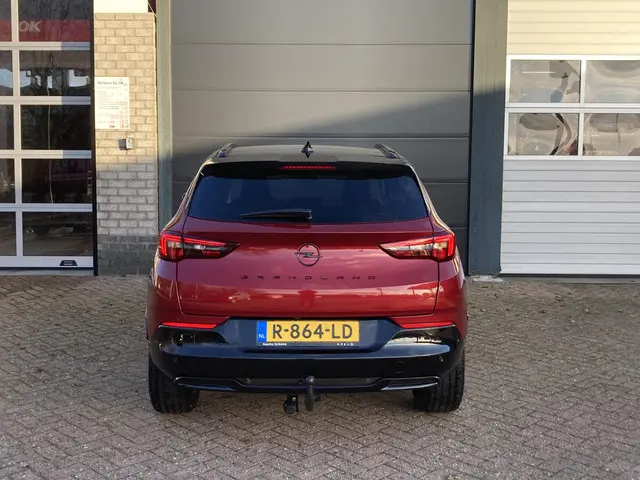 Opel Grandland 1.2 Turbo GS Line 2022 Benzine 6