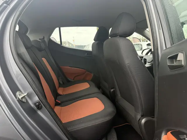 Hyundai i10 1.0i Go! 2014 Benzine 10