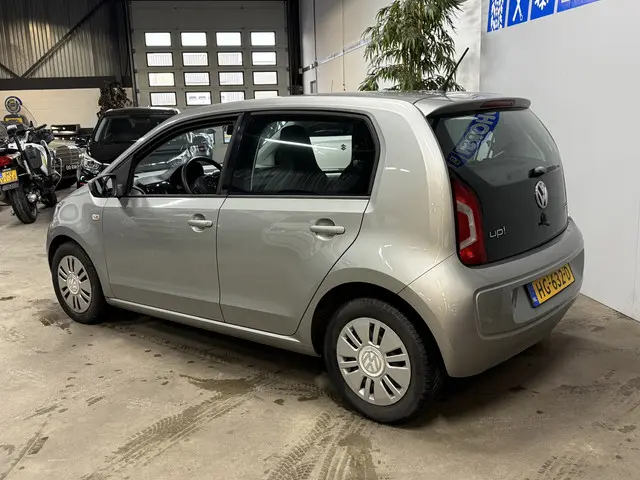 Volkswagen up! 2