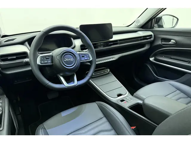 Jeep Avenger 1.2 e-Hybrid Summit 2025 Hybride Benzine 17