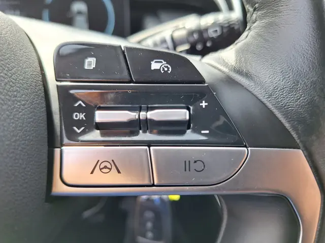 Hyundai Tucson 1.6 T-GDI MHEV 2022 Benzine 26