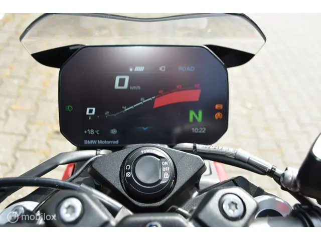 BMW S 1000 R  Alle pakketten 2022 Benzine 13