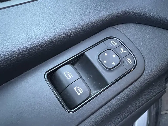 Mercedes-Benz Sprinter 311 2.2 CDI L2H2 Aut. 2018 Diesel 24