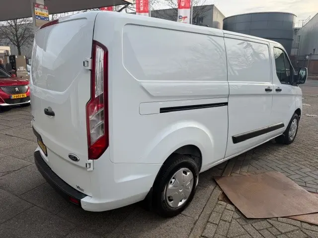 Ford Transit Custom 300 2.0 TDCI L2H1 Trend 2021 Diesel 8